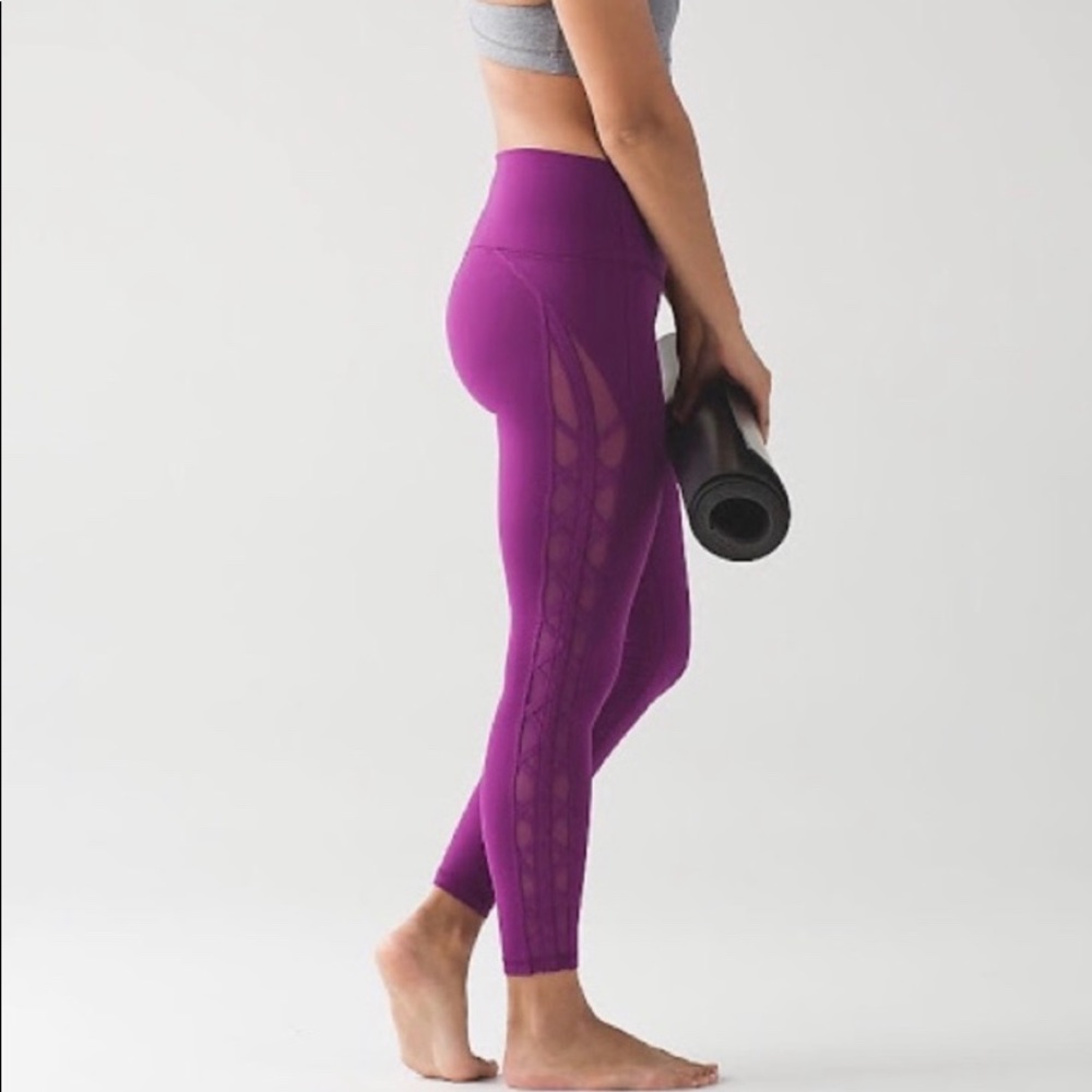 Lululemon Mesh Side Magenta Leggings Size 6